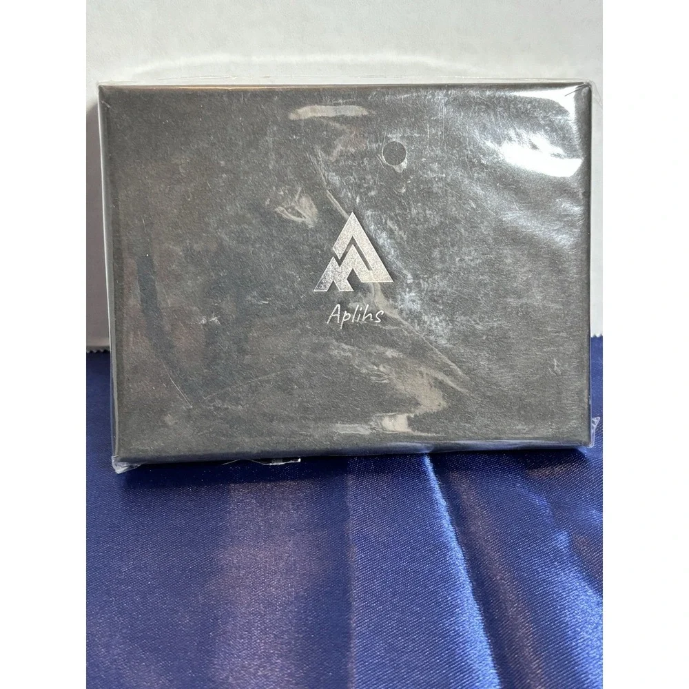 Aplihs Men's Black RFID Bifold Wallet Money Clip ID Window Gift Box New[J]